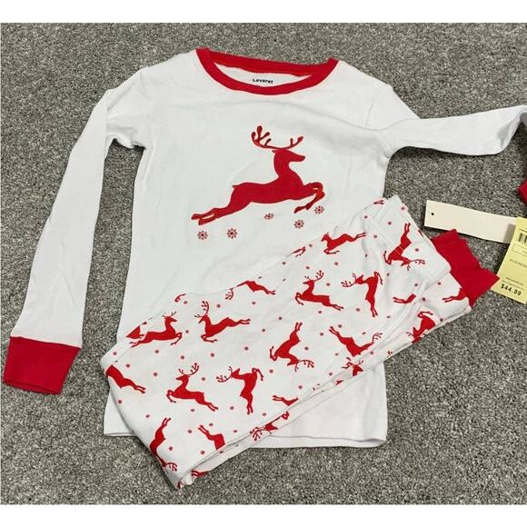 Leveret 2 Piece Christmas Reindeer PJ Set size 8 NWT - Picture 1 of 6
